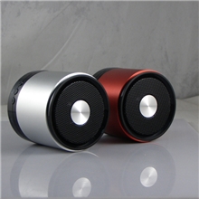 厂家批发无线蓝牙音箱可连接通话车载迷你音响欢迎订购！！！