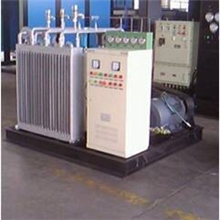 风冷中高压活塞式空气压缩机主要用途：试压、检测、高压动力等