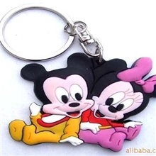 大量生产色彩鲜艳，logo任改，PVC软胶钥匙扣