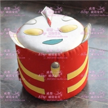 低价促销儿童学步凳换鞋凳奥特曼造型凳