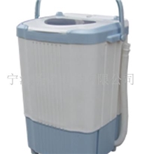 供应迷你洗衣机2.8kg省水省电便于携带