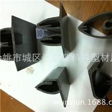 专业生产PVC塑料/PVC异型材挤出加工