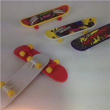 迷你经典翼空之巅指尖舞专业手指滑板塑料厂直销