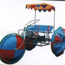专业生产价廉物美玻璃钢休闲三轮车各种时尚水上三轮车