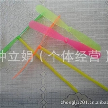 竹蜻蜓儿时旧怀竹蜻蜓转转乐飞旋的竹蜻蜓手搓蜻蜓玩具批发