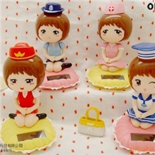 制服诱惑/车品摆设甲壳原太阳能公仔/玩具礼品车品室内精品摆设