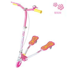 特价新式蛙式活力车摇摆车扭扭车蛙式车批发儿童三轮车