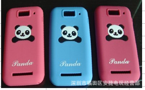 厂家直销快乐熊硅胶套保护套Iphone4S手机壳苹果保护壳