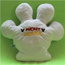 厂家专业加工定做迪斯尼手掌抱枕创意新颖独特质量环保无害