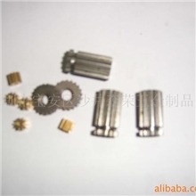 供应五金车件、齿轮、铜杯士、铜套、铁套、铜螺丝