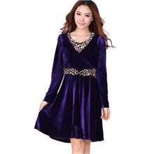 胖伊妆园新款优雅丝绒大码连衣裙胖妹妹高贵大气秋冬连衣裙子