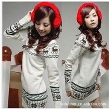 2013韩版冬装女装批发小鹿修身圆领雪花毛衣长版加大有75CM包质量