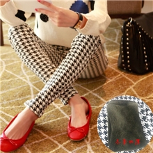 韩版秋季新款千鸟格青花瓷图腾竖条牛奶丝弹力百搭打底裤九分裤
