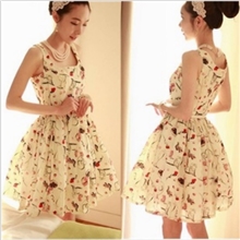 供应女装2013韩夏新时尚大牌奢侈精美印花碎褶公主连衣裙配腰带