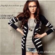 2013春装新款百搭英伦学院风条纹长款胸章针织开衫海魂衫