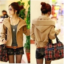 2013秋装新款新品女装毛呢短外套双排扣修身连帽短款毛呢外套女