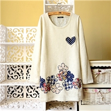 森系文艺范日系清新女装秋装新款长袖t宽松显瘦刺绣中长款女T恤