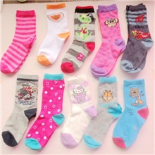 5---7岁左右纯棉儿童袜批发多花多色可爱童袜