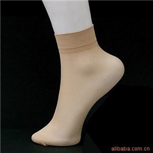 爆款超低价短丝袜黑色肤色两色便宜甩厂家直销袜子成人袜短袜批发