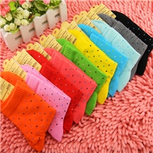 秋冬特价款日单女士全棉小圆点中筒糖果袜子批发厂家诸暨批发城