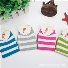 【天天特批】包邮10款男袜女袜糖果色可爱百搭男女情侣船袜批发