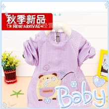 厂家直销泡泡纱防水反穿衣，宝贝罩衣，吃饭衣画画衣服