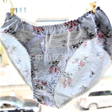 出口日本原单碎花纯棉蕾丝三角裤外贸原单大连原单内裤女无痕内裤