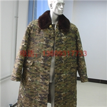 大量生产特种迷彩工作服雪地防寒迷彩服冬季加厚保暖行业制服