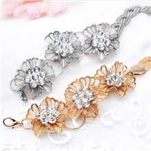 厂家特价批发花朵金属韩版三朵花百搭腰带镶钻女士镶钻细腰链裙链