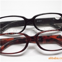 新版第二代磁疗弹簧腿塑料树脂老花镜8814特价1.65元