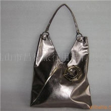 箱包背包休闲包学生包帆布包腰包箱包加工布包革女包