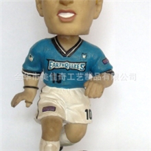 【球星摇头公仔】厂家直销，可来图来样定做生产