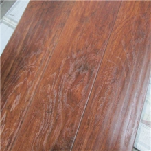 厂家让利直销手抓纹长板强化地板