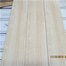 厂家年终回报客户，让利销售镜面强化地板