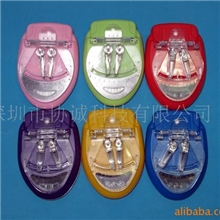 供应七彩万能充电器，充电速度快，质量保证。