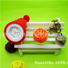 新款热卖休闲时尚糖果色三针硅胶手表饰品表