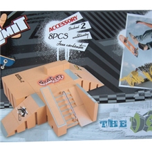 2012年最新款合金手指滑板道具组合（8PCS）