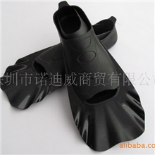 供应3MM潜水手套保暖防护手套浮潜手套潜水装备