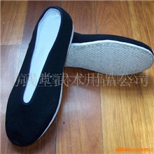 供应手工纳底北京布鞋武术鞋功夫鞋太极鞋