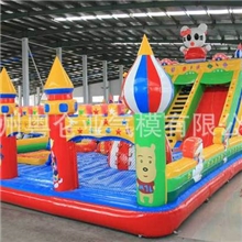 厂家直销充气蹦床，充气滑梯，充气跳床，充气城堡，充气跳床。