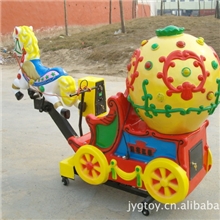 厂家直销投币式皇家马拉车/摇摆机/轨道火车/旋转木马游乐设备