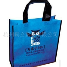 供应环保袋.无访布袋，购物袋，服装袋