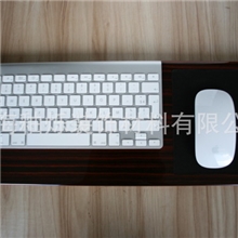 加工、设计钢琴漆木质电脑键盘掌托（配件）