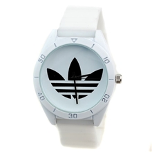 2013最新爆款潮流外贸热卖手表运动手表三叶草硅胶带现货