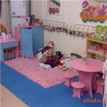 幼儿园娃娃家，幼儿家具，幼儿园家具定做，小床，圆桌椅，梳妆台