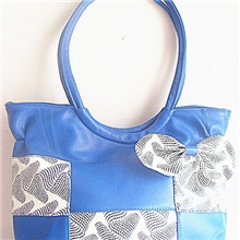 外贸阿里巴巴韩版女包批发冬季地摊货皮衣批发包包批发网