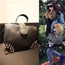 欧美春季简约新款水钻铆钉插口箱式手提斜跨女包8011