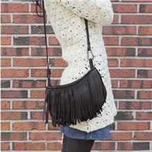 夏季日韩版时尚小流苏包斜挎包大扣环流苏小包单肩包斜跨女包批发