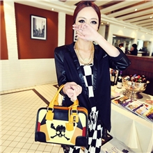 厂家批发2013个性新款欧美风范骷髅拼接手提单肩斜跨女包热卖中