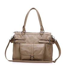 一件代发新款英伦皮带扣女式包学院风多口袋女包复古包潮女包